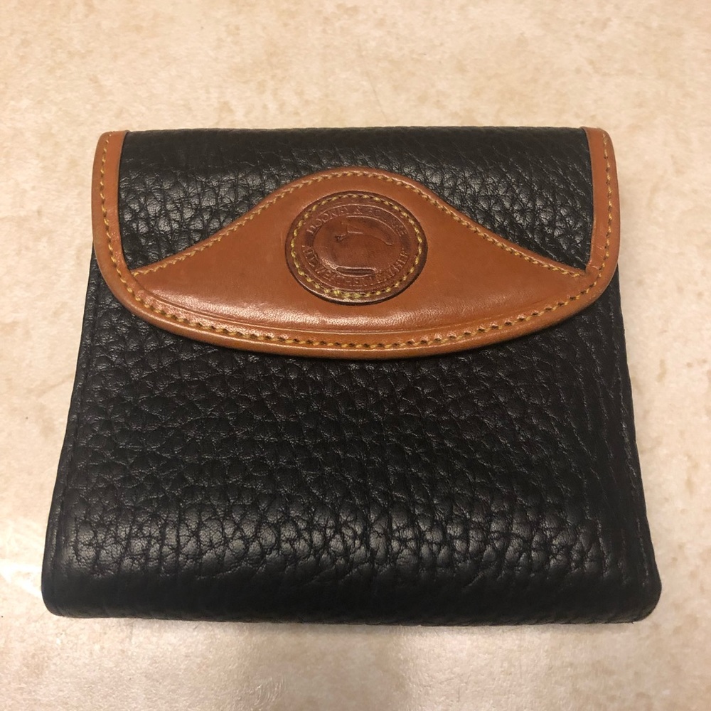 Dooney and Bourke black leather wallet